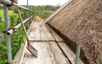 advantages of Meeting Green thatch roofing